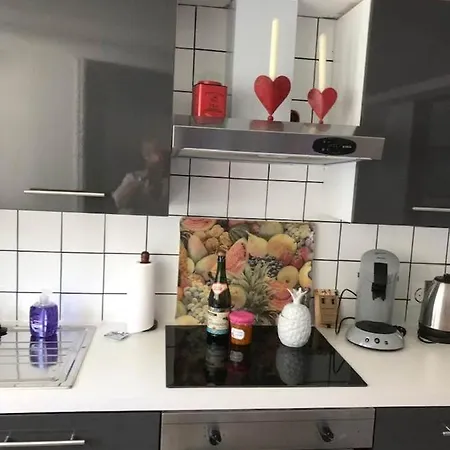 Juliette Dans La Baie Du Mont-saint-michel Saint-Jean-le-Thomas