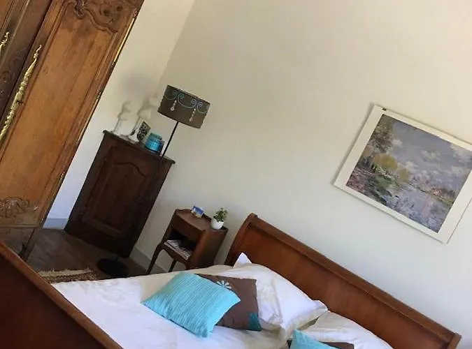 Juliette Dans La Baie Du Mont-saint-michel *